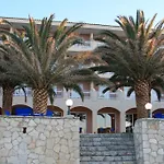 Zakantha Hotel